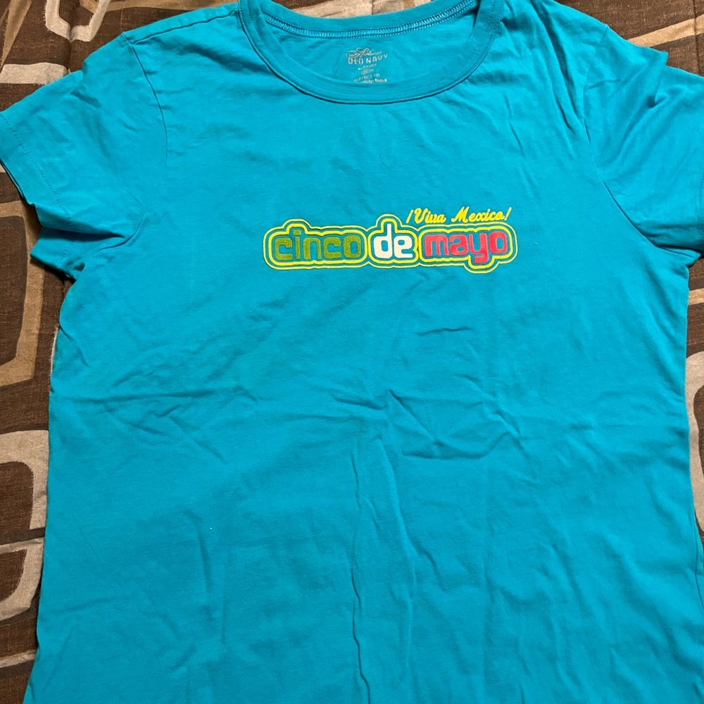 Cinco de Mayo tshirt.  Teal color. 100% cotton. Slightly worn great condition.